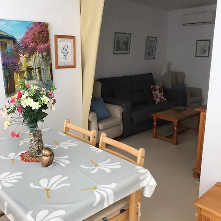 Service Lazaro- Edificio Aguamarina 38 Apartmán
