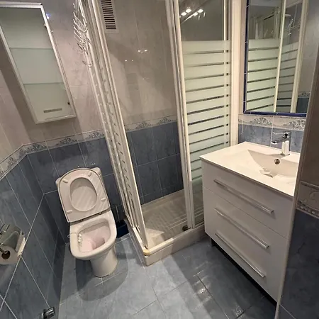 Service Lazaro- Edificio Aguamarina 56 Apartment *