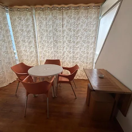 Service Lazaro- Edificio Aguamarina 56 Apartment *