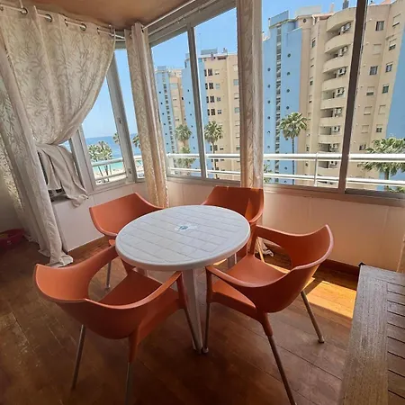 Apartment Service Lazaro- Edificio Aguamarina 56 *
